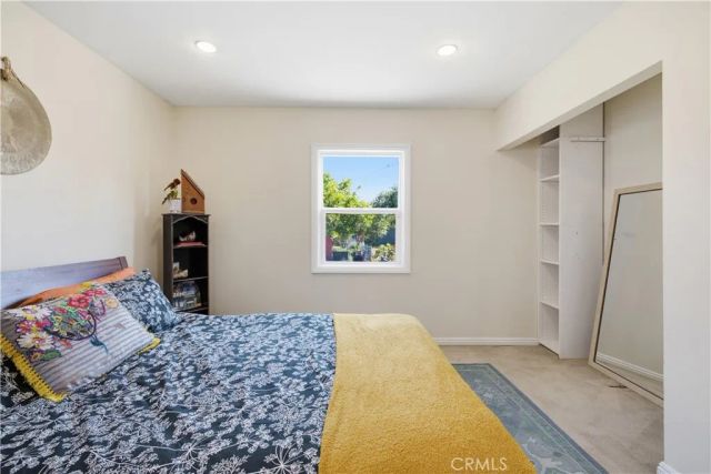 3227 Palm Ave., Lynwood, CA 90262