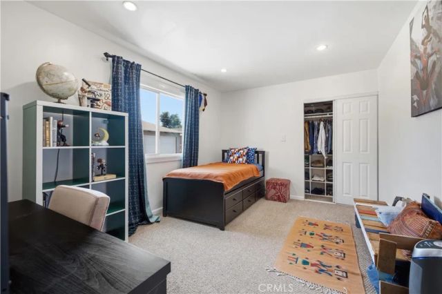 3227 Palm Ave., Lynwood, CA 90262