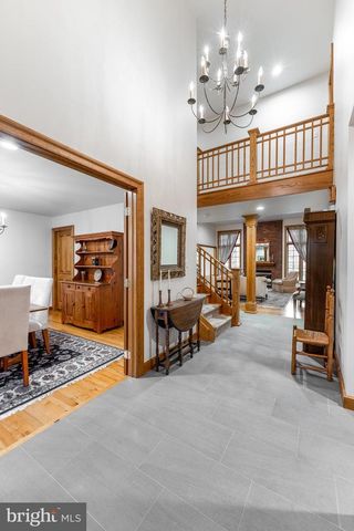 204 BRANDYWINE DR, State College, PA 16801