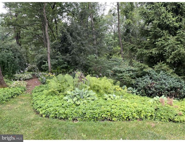 204 BRANDYWINE DR, State College, PA 16801