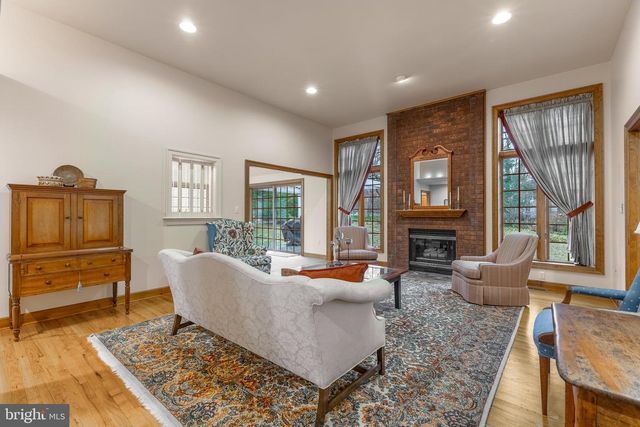 204 BRANDYWINE DR, State College, PA 16801