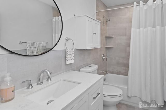 274 Convent Road B, Monroe, NJ 08831