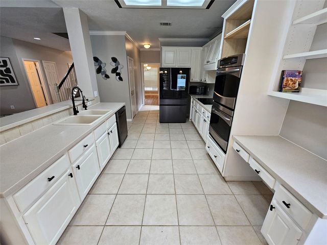25606 Valley Springs Place, Spring, TX 77373