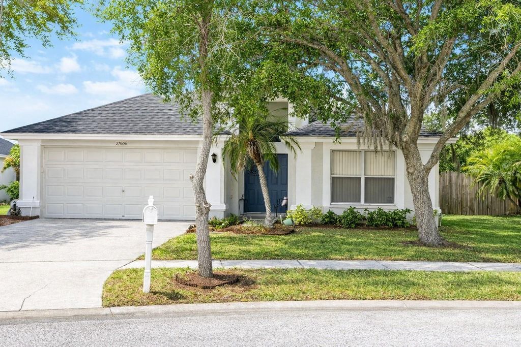 27606 SKY LAKE CIRCLE, Wesley Chapel, FL 33544