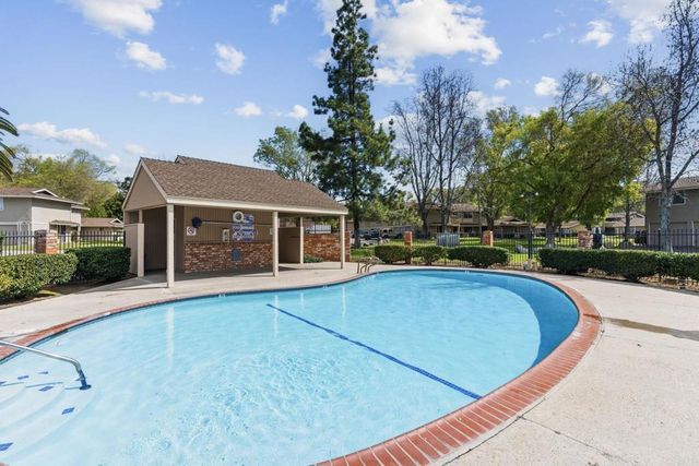 929 Jamacha Road D, El Cajon, CA 92019