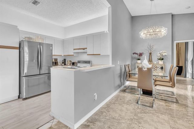 5395 Firenze Drive O, Boynton Beach, FL 33437