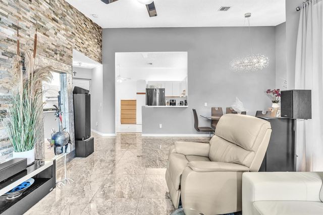 5395 Firenze Drive O, Boynton Beach, FL 33437