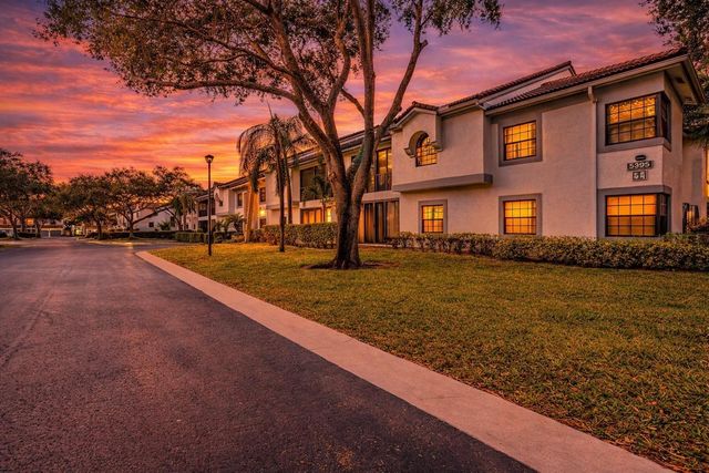 5395 Firenze Drive O, Boynton Beach, FL 33437