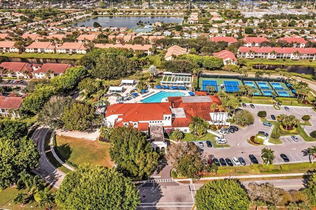 5395 Firenze Drive O, Boynton Beach, FL 33437