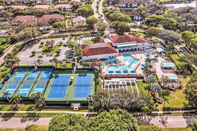 5395 Firenze Drive O, Boynton Beach, FL 33437