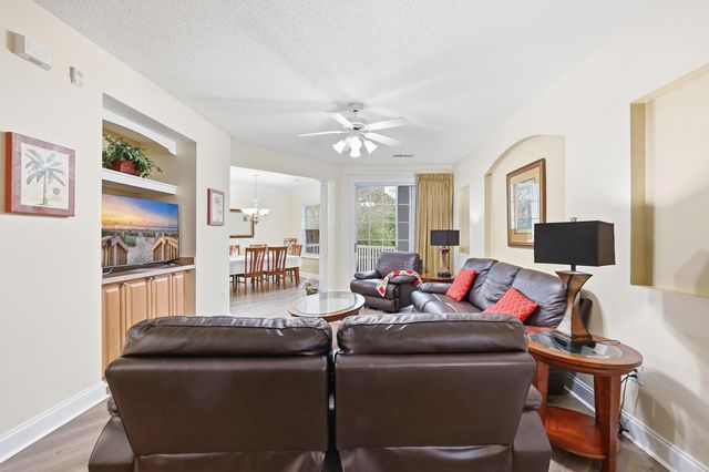 6203 Catalina Dr Unit 826, North Myrtle Beach, SC 29582