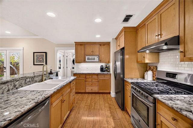 2509 England, Chico, CA 95928