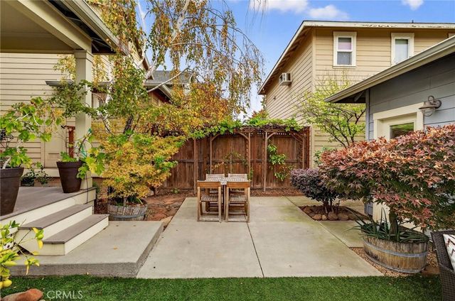 2509 England, Chico, CA 95928