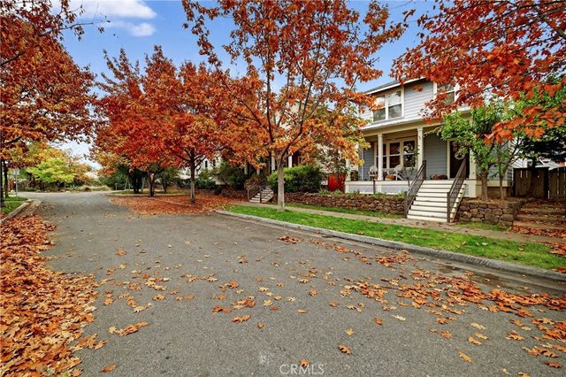 2509 England, Chico, CA 95928