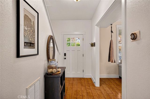 2509 England, Chico, CA 95928