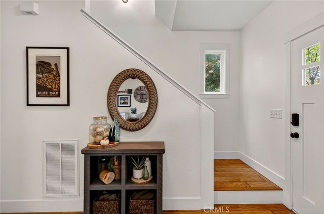 2509 England, Chico, CA 95928