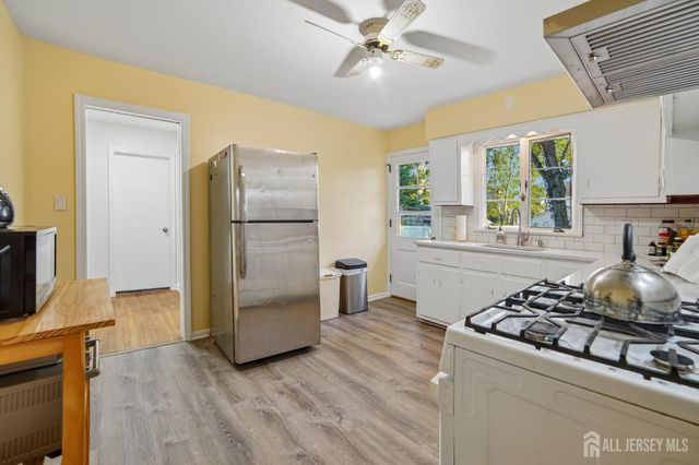 747 3rd Street, Dunellen, NJ 08812