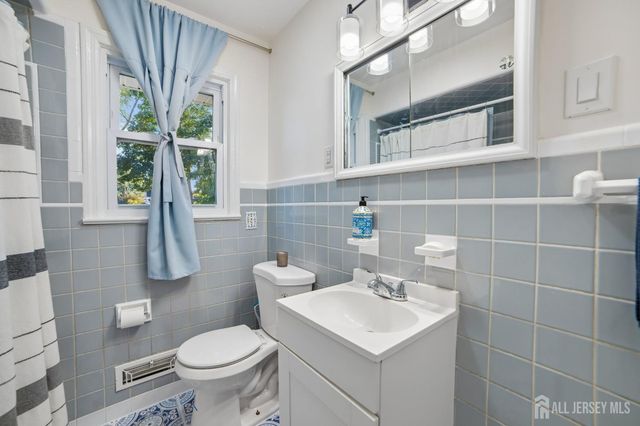 747 3rd Street, Dunellen, NJ 08812
