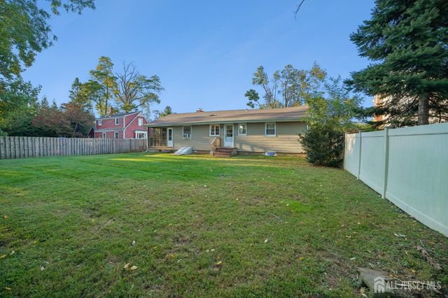747 3rd Street, Dunellen, NJ 08812
