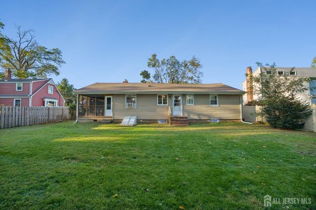 747 3rd Street, Dunellen, NJ 08812