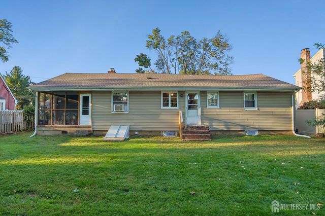 747 3rd Street, Dunellen, NJ 08812