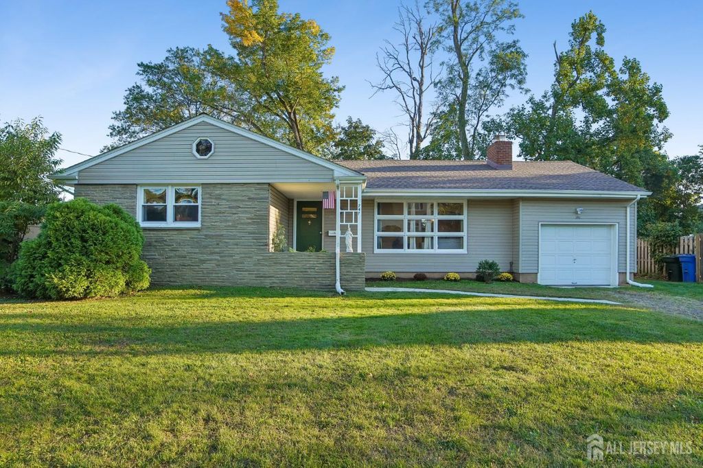 747 3rd Street, Dunellen, NJ 08812