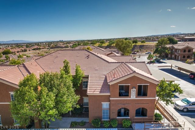 3920 LEGEND HILLS Street 202, Las Vegas, NV 89129