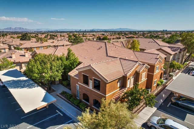 3920 LEGEND HILLS Street 202, Las Vegas, NV 89129