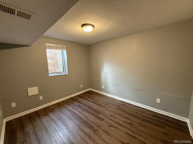 895 S Garrison St, Lakewood, CO 80226