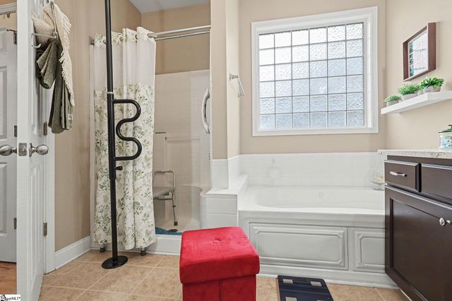 302 Stallion Road, Greenville, SC 29617