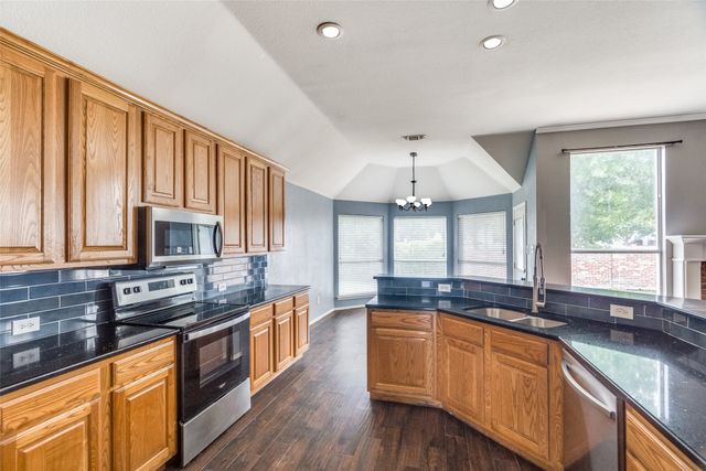 5012 Springflower Drive, Frisco, TX 75035