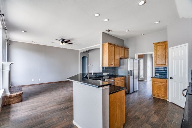 5012 Springflower Drive, Frisco, TX 75035