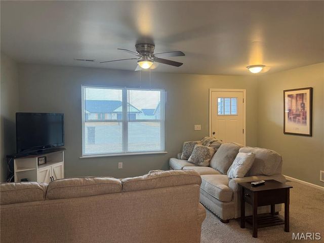 317 Braeburn, Hannibal, MO 63401