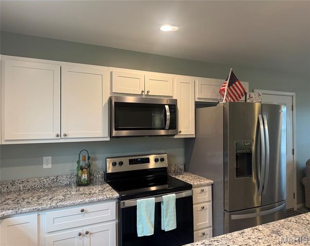 317 Braeburn, Hannibal, MO 63401