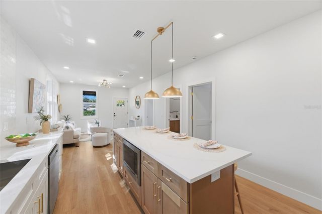 309 E SELMA AVENUE, Tampa, FL 33603