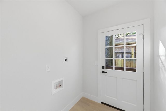 309 E SELMA AVENUE, Tampa, FL 33603