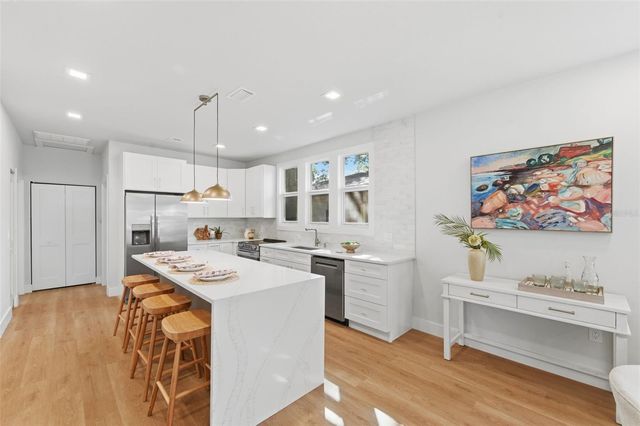 309 E SELMA AVENUE, Tampa, FL 33603