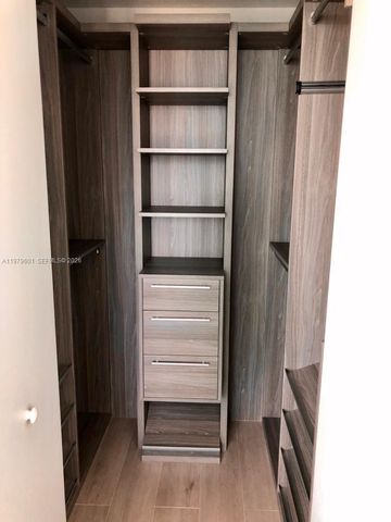 1300 S Miami Ave 2704, Miami, FL 33130