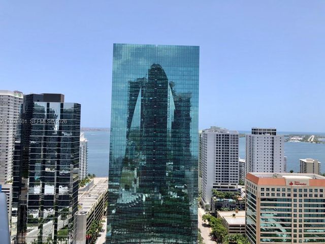 1300 S Miami Ave 2704, Miami, FL 33130