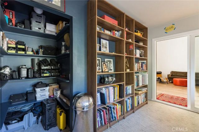 22429 Bessemer Street, Woodland Hills, CA 91367