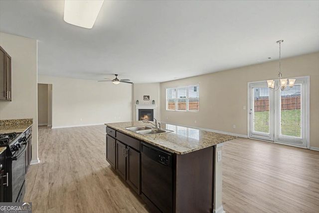 240 Shaker Hollow Drive, Mcdonough, GA 30253