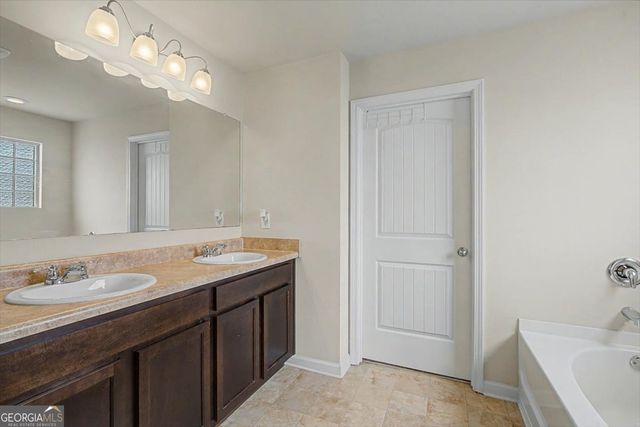 240 Shaker Hollow Drive, Mcdonough, GA 30253