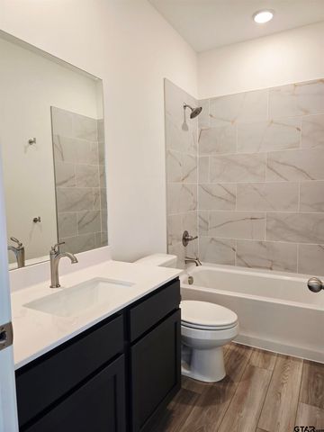 1436 Allison Lane, Lindale, TX 75771