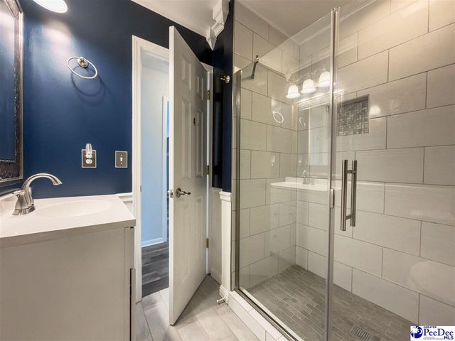 414 Chippenham Lane, Florence, SC 29501