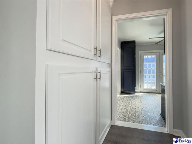 414 Chippenham Lane, Florence, SC 29501