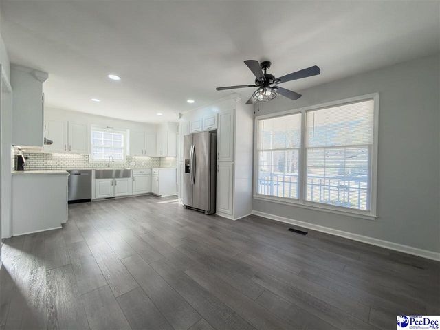 414 Chippenham Lane, Florence, SC 29501