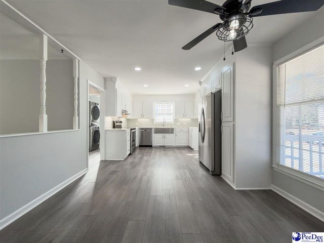 414 Chippenham Lane, Florence, SC 29501