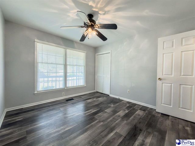 414 Chippenham Lane, Florence, SC 29501