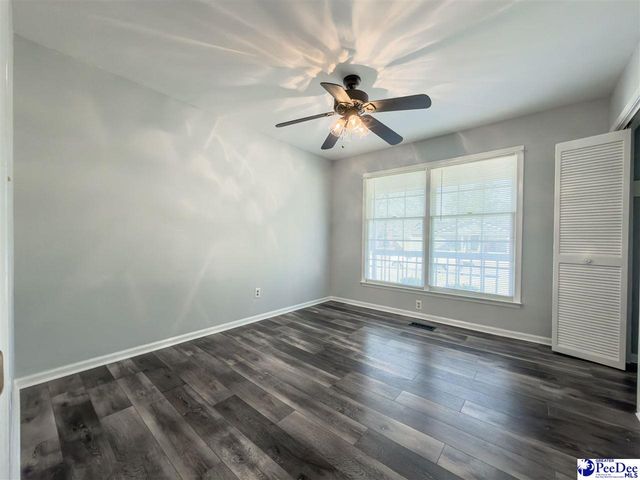 414 Chippenham Lane, Florence, SC 29501