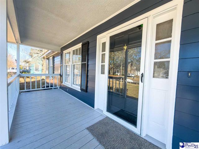 414 Chippenham Lane, Florence, SC 29501